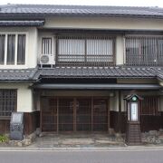 小泉八雲が宿泊したとされる旅館です