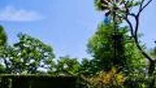 港の見える丘公園の中にあり