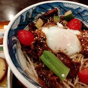 「温たまらん丼」と「黒さつま鶏ステーキ」を食しました