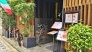 気持ち良いテラス席でのランチ