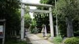 建長年間の創建と伝えられており、大分県の宇佐神宮のご分霊誉田別命をお祀りしています。