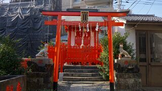 龍馬像のある北浜川児童遊園の敷地の一角