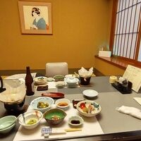 食事処は「山里」