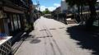 宮川沿いで毎日やってます。