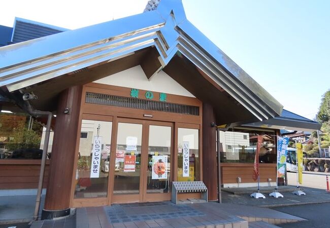 本宮大社そばのお土産店