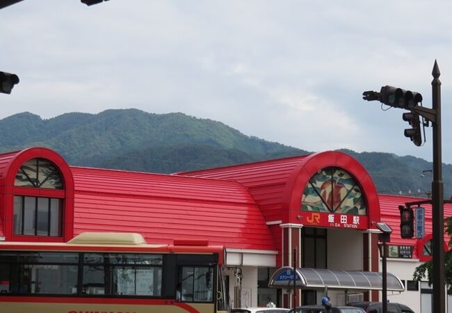 飯田線の路線名になっている中核駅