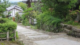 島崎藤村ゆかりの坂と石畳の宿場
