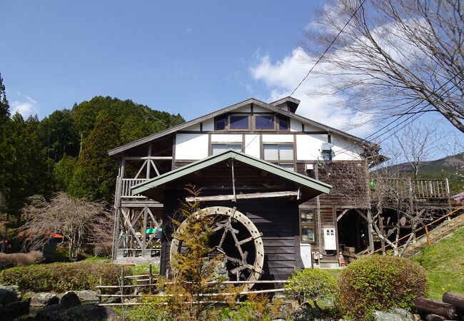 静かな山里にある道の駅 （道の駅 くんま水車の里）