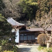 最勝寺は源頼朝の鎌倉時代で建康寺は太田道灌の室町末期から戦国時代の寺です