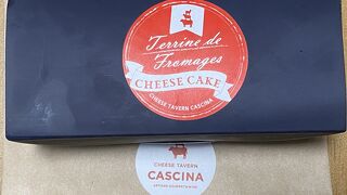 チーズケーキをテイクアウト