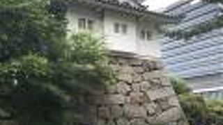 藤堂高虎像と復元された櫓がお勧めの撮影スポット