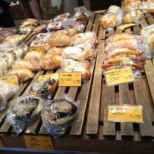 １００円パン♪