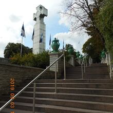 東寄りのエストニア独立戦争戦勝記念碑