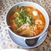 トムヤムクンスープのフォー