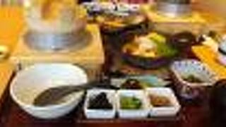 味わい深い十六穀米