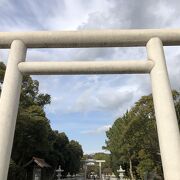 乞食・日本書紀より最古の神社との謂れがあります。