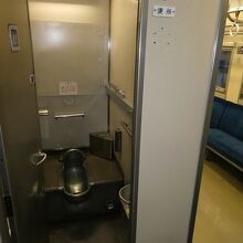 トイレはこんな感じ・・・