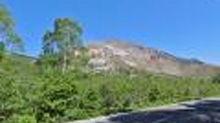 磐梯吾妻スカイライン最高地点の荒涼とした景観