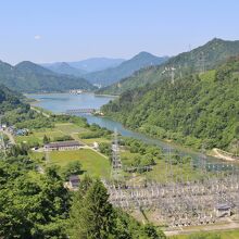田子倉発電所と下流の只見ダム