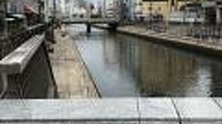 中洲川端駅から博多橋を渡り中洲へ