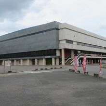 大相撲が開催されます