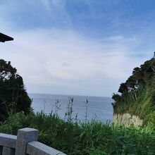 江ノ島　山二つ