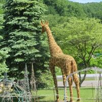 ホテル前にあります