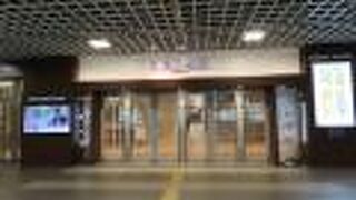 福井駅直結の商業施設