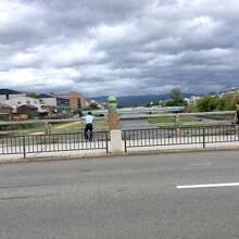 当時が偲ばれる擬宝珠