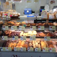 駅構内にある便利なパン屋さん