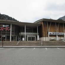 徳山ダムにより消滅した徳山村の民俗資料館併設