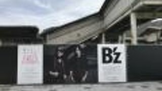 津山駅（姫新線）：旧津山扇形機関車庫が現存