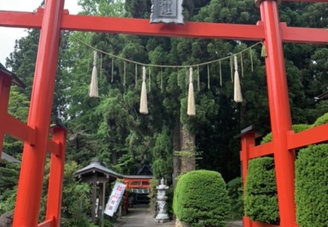 唐松神社