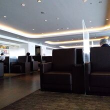 空いています。