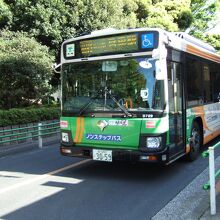 駅から離れた場所に行くのに便利です