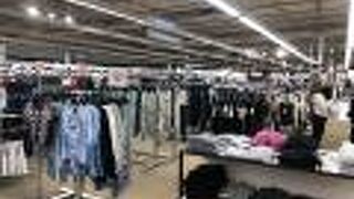 欧米で人気のブランド物多数!