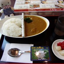 八ッ場ダムカレー(甘口・野菜)(700円)です。