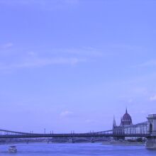 ドナウ川とハンガリー国会議事堂