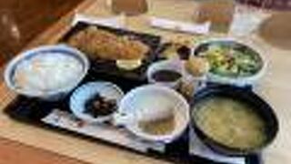 黒豚ロースかつセット！