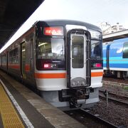 名古屋と伊勢地区を結ぶJR東海の快速列車