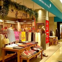 アースミュージック&エコロジー (アクアシティお台場店)