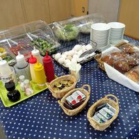 朝食は嬉しいバイキング方式