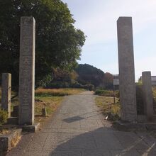 聖徳太子誕生の地石碑