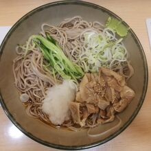 冷やし肉おろし蕎麦（大盛り）