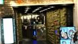 横浜モアーズの餃子専門店