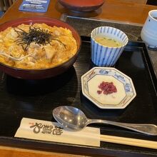 伊達鶏の親子丼