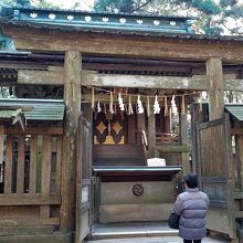 徳川家康公が奉納した奥宮は1618年にここに移された