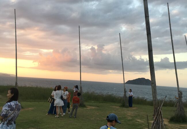 海に面した公園