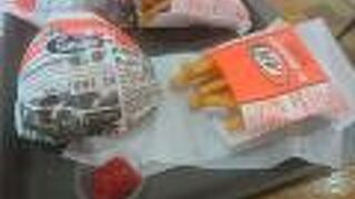 ドライブインとサーティーワン併設