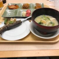 秋田名物山の芋汁とヤマメ